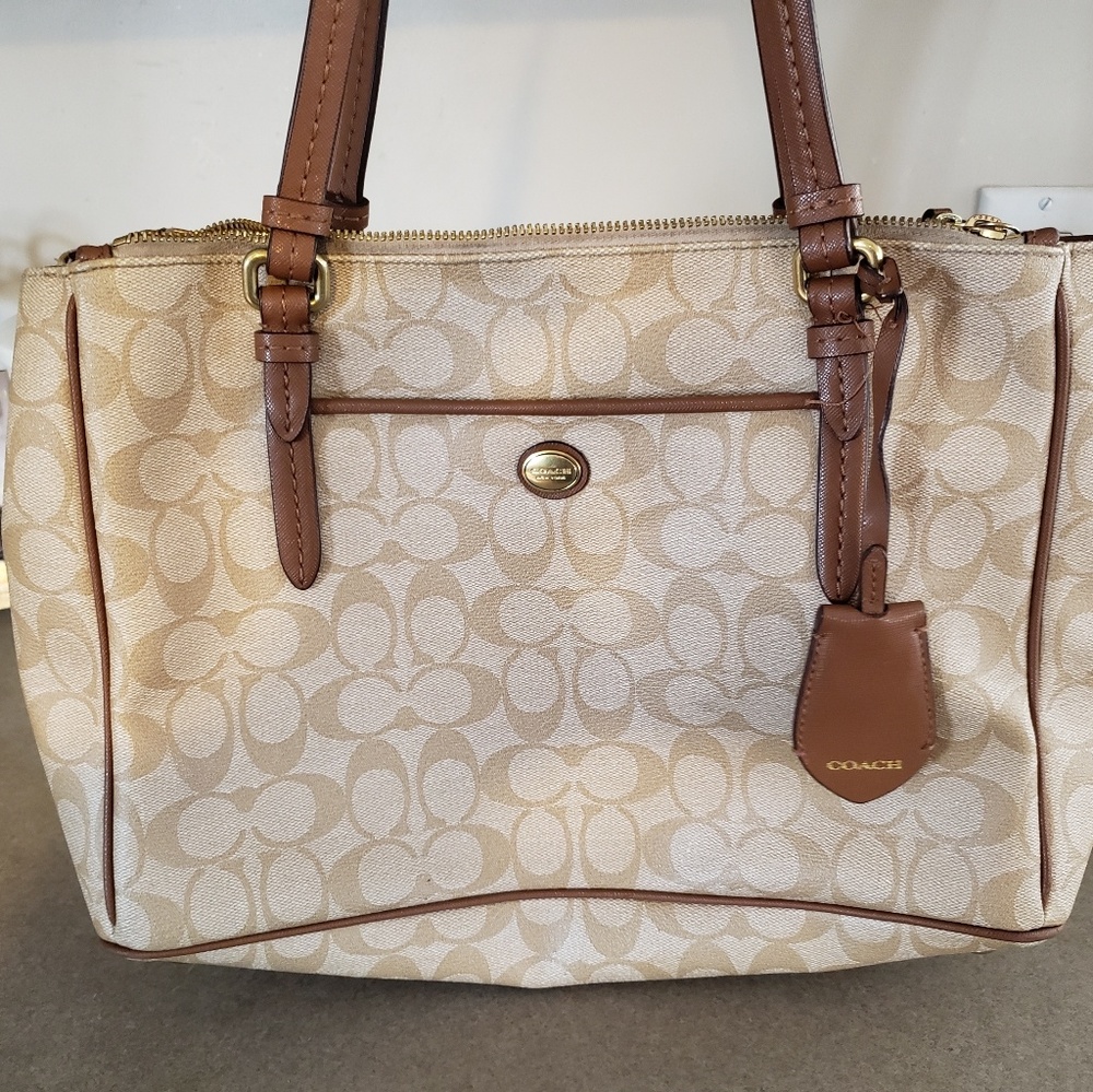 Coach purse/tote